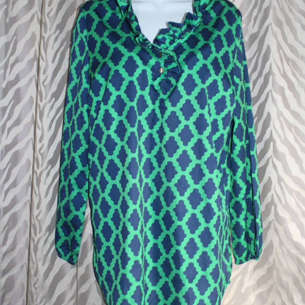 Lovely diamond patterned dress
